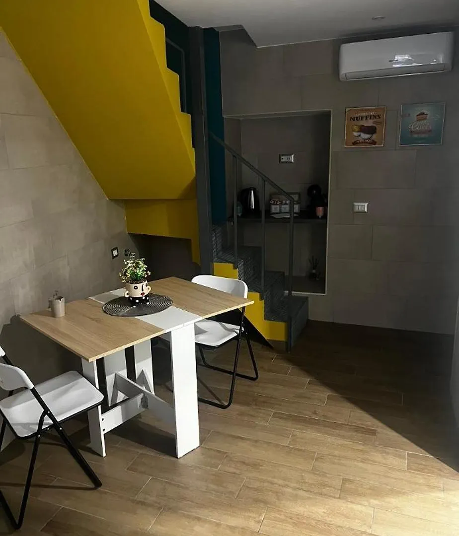 Apartment Casetta Angelina Naples